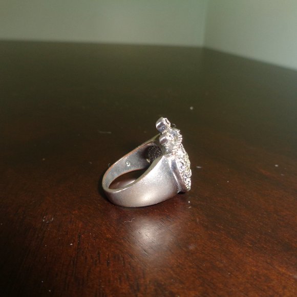 Heart and crown ring- costume jewelry - Picture 4 of 12